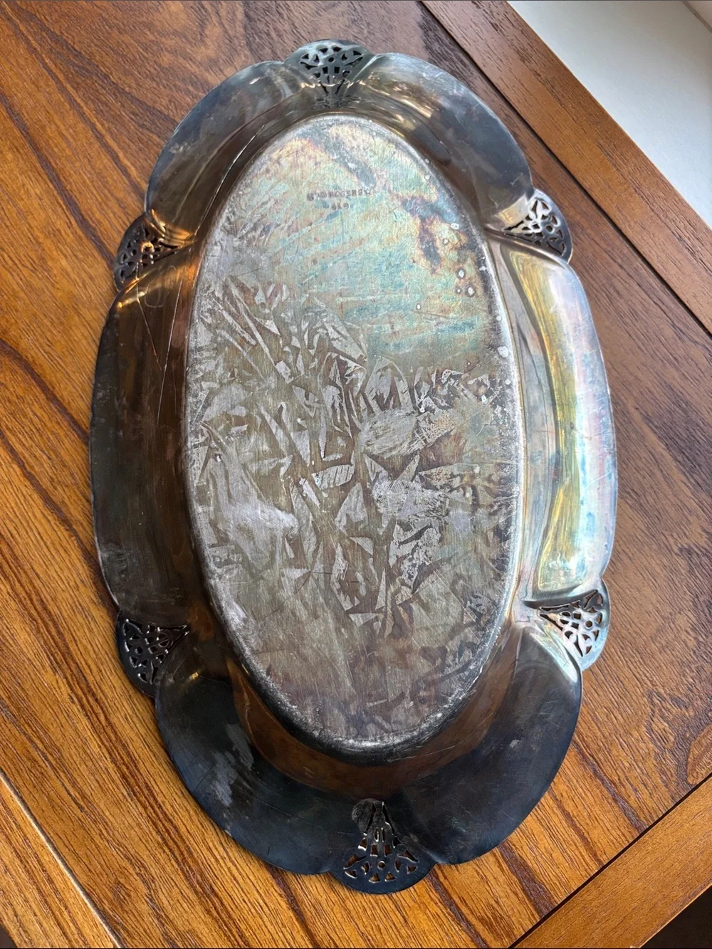 Wm Rogers classic oval